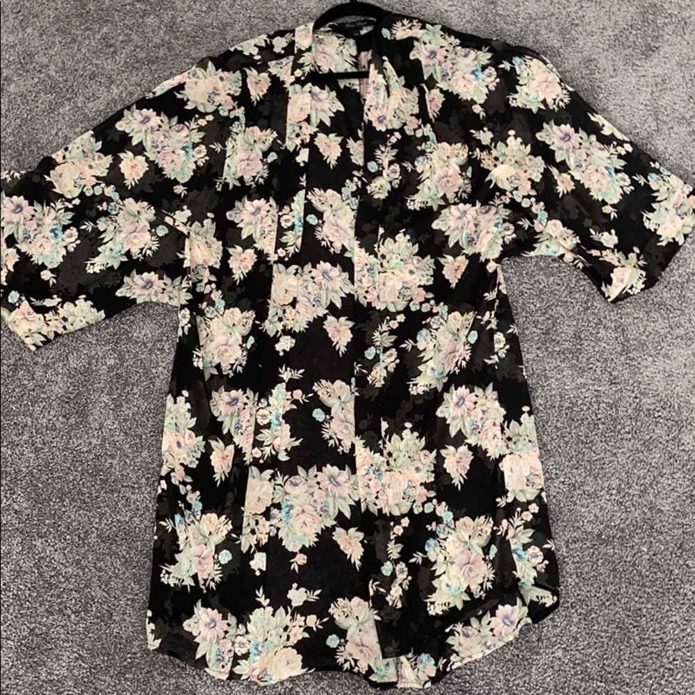 KIMONO